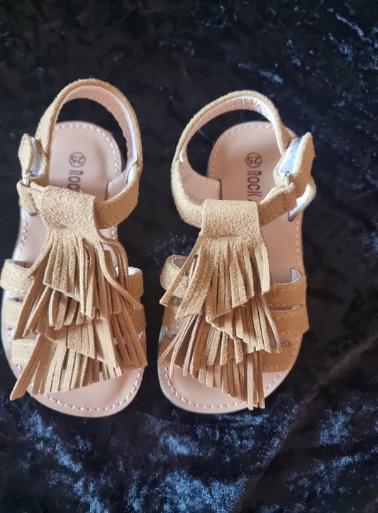 Fringe sandalen